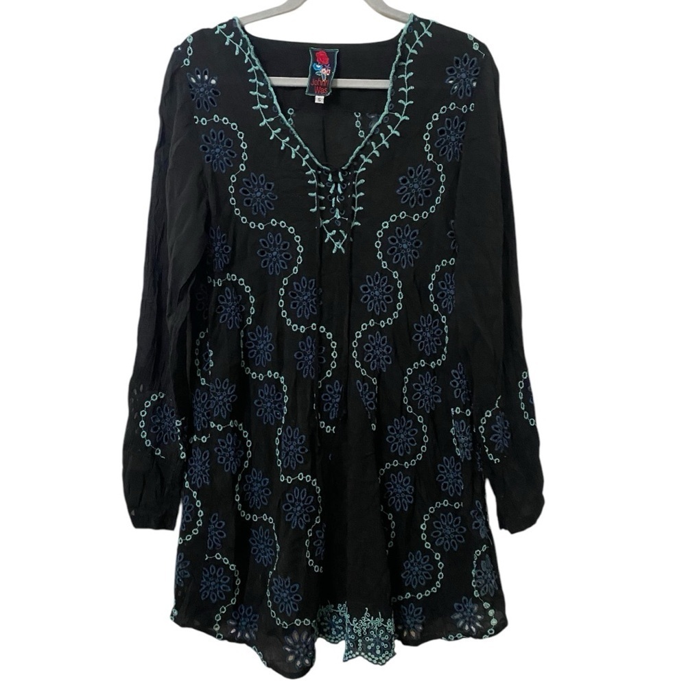 Johnny Was Elegant Black Blue Embroidered Eyelet Detailing Boho Chic Tunic